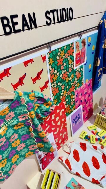 Day 1 at @iloveplaytime ✨

A lovely first day full of inspiring conversations, new connections and beautiful brands.

Looking forward to seeing what the next two days bring.
Come say hello at Creative Space, Booth 10 💛

#PlaytimeParis #CreativeSpace #SurfacePatternDesign #kidsfashion #kidswear